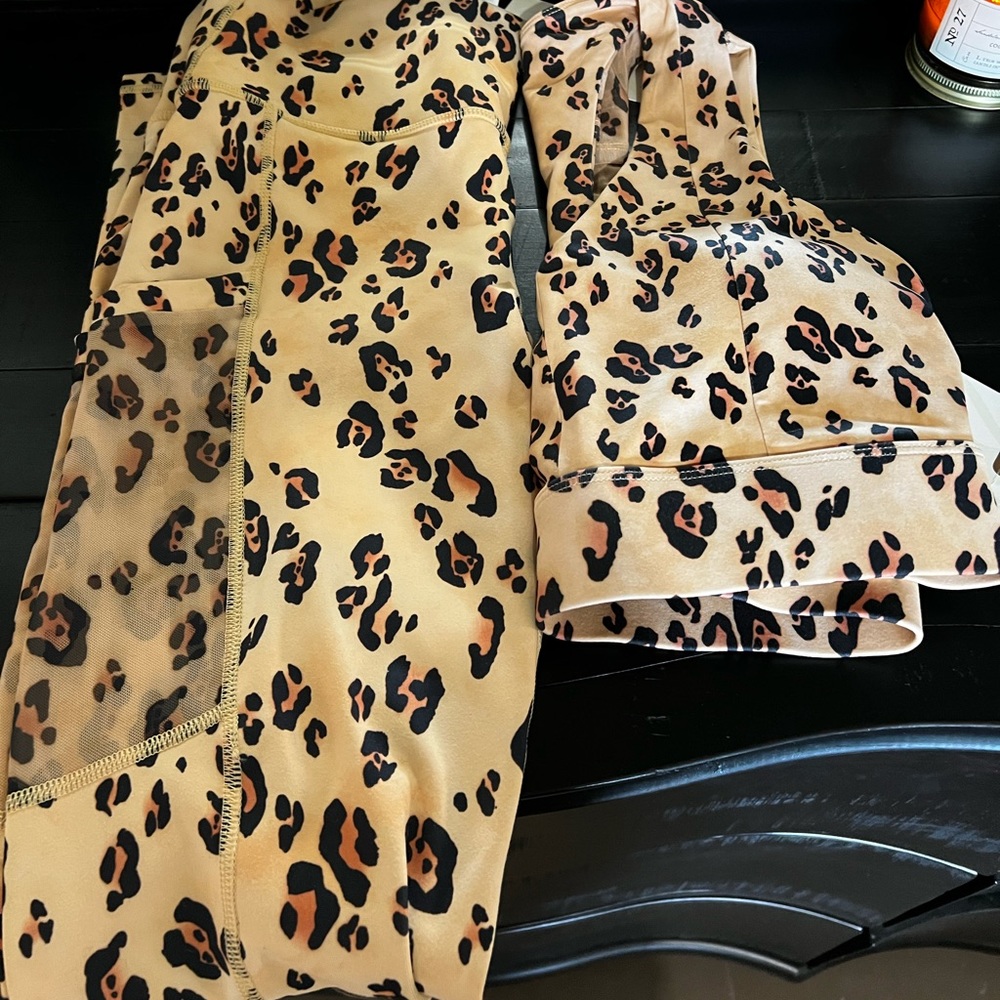 Fabletics Set NWT Leopard Print